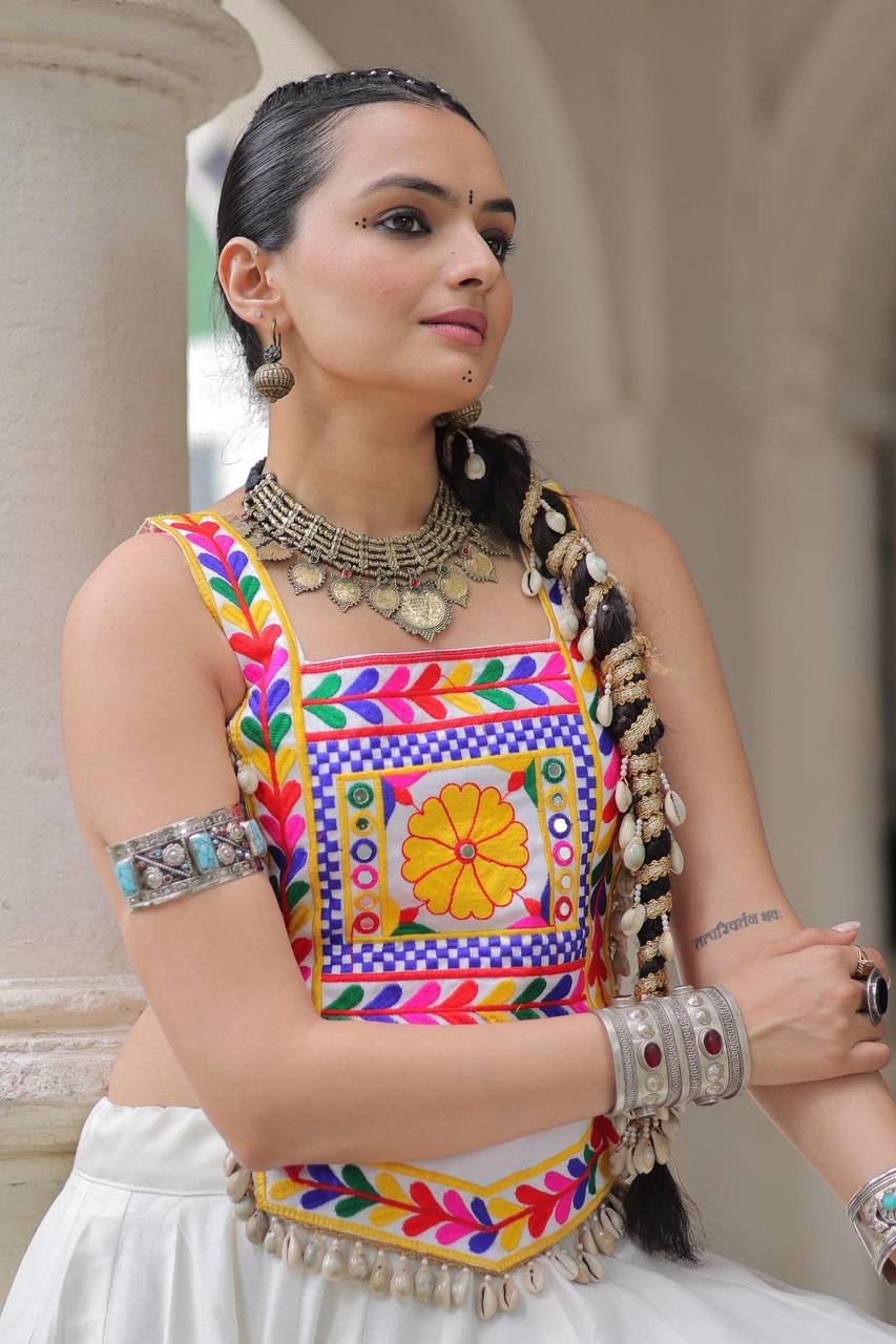 Navratri Embroidered Kutchi Gamthi Choli Blouse for Women