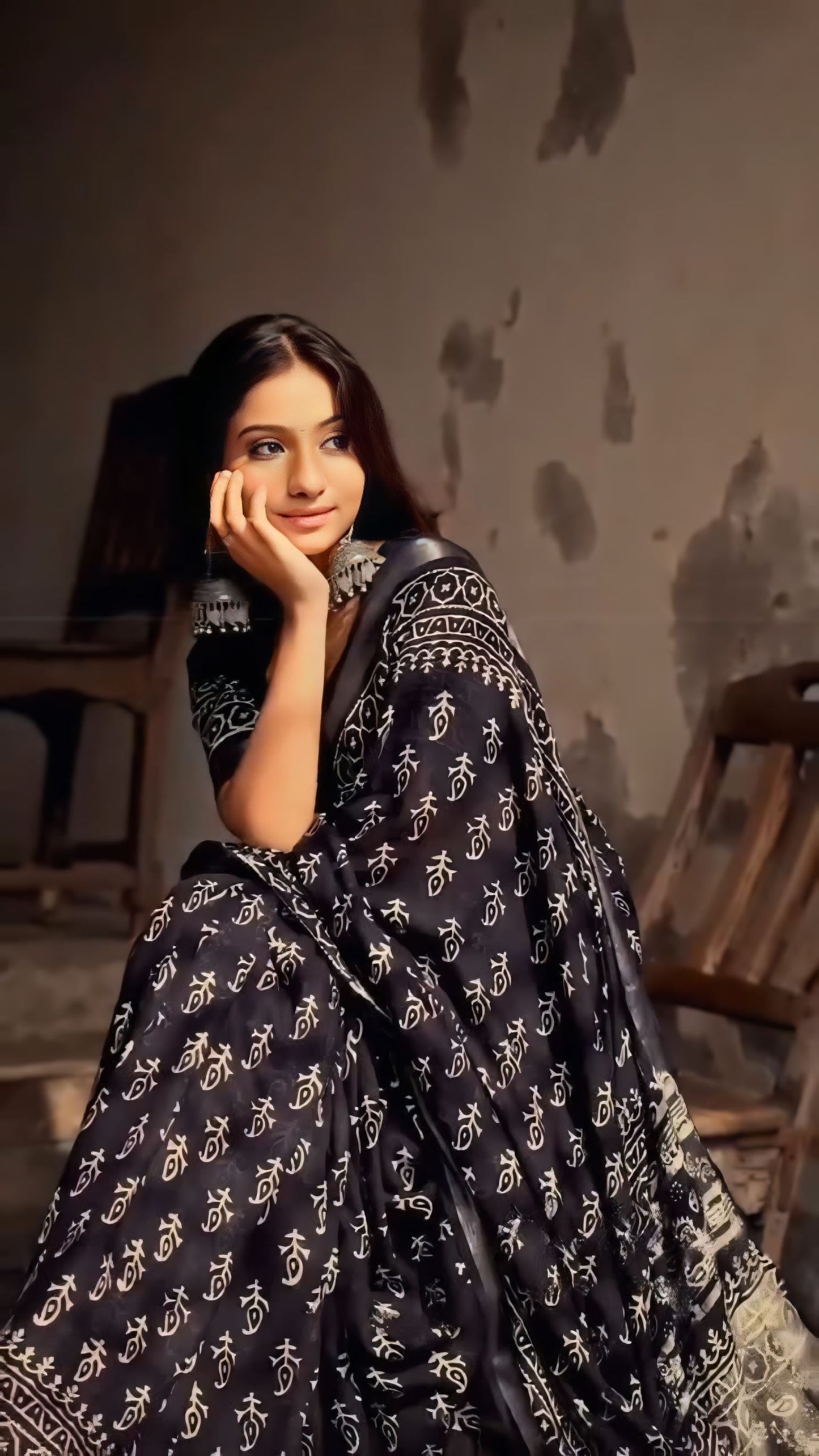 Elegant Black Block Printed Linen Ready to Wear Saree