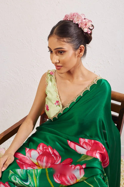Floral Organza Ready to Wear Saree with Scalloped Border