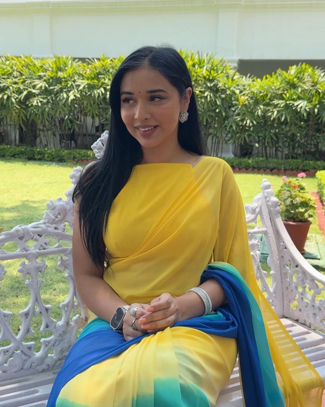 Yellow & Blue Ombre Georgette Ready to Wear Saree