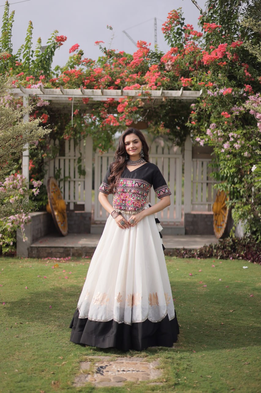Navratri Special Gamthi Work Chaniya Choli for Garba