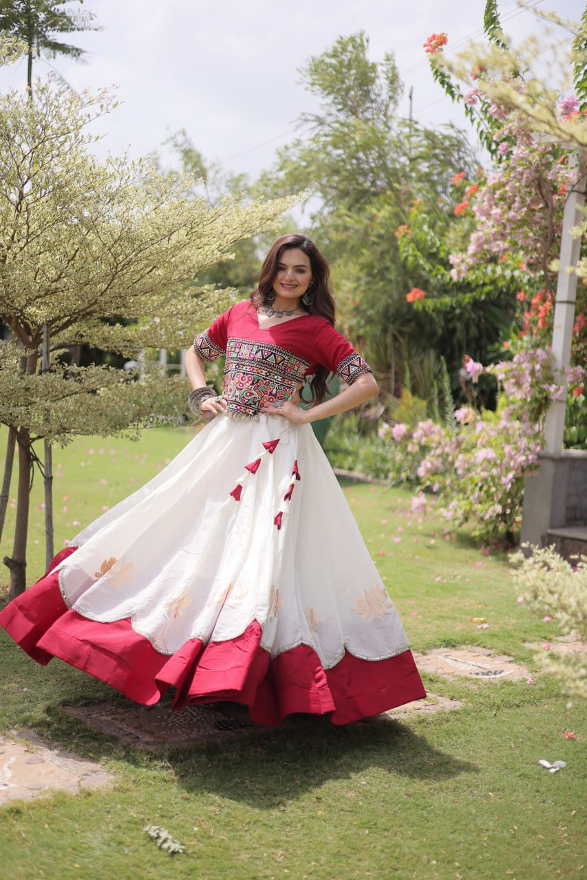 Navratri Special Gamthi Work Chaniya Choli for Garba