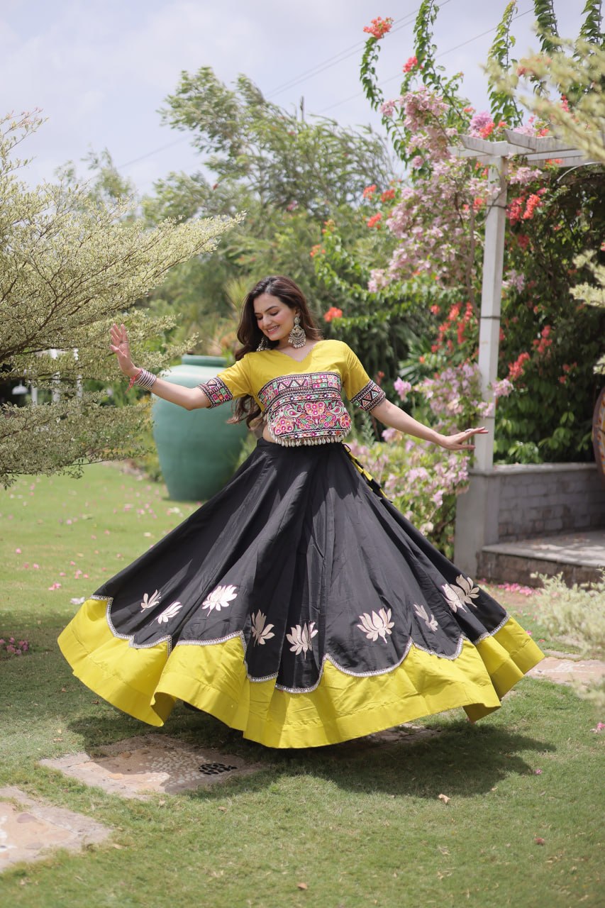 Navratri Special Gamthi Work Chaniya Choli for Garba