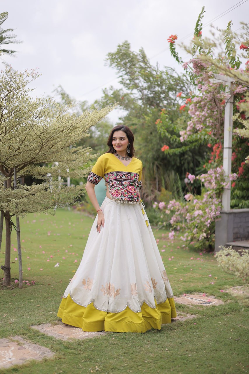Navratri Special Gamthi Work Chaniya Choli for Garba