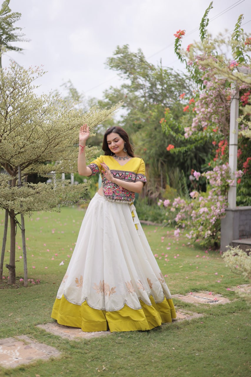 Navratri Special Gamthi Work Chaniya Choli for Garba