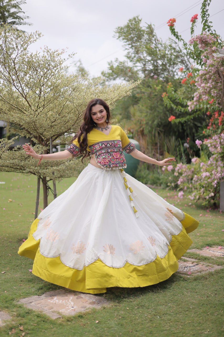 Navratri Special Gamthi Work Chaniya Choli for Garba