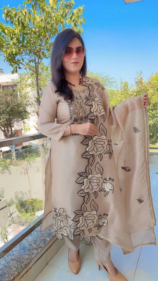 Champagne Mul Chanderi Pakistani Suit Dress with Floral Embroidery