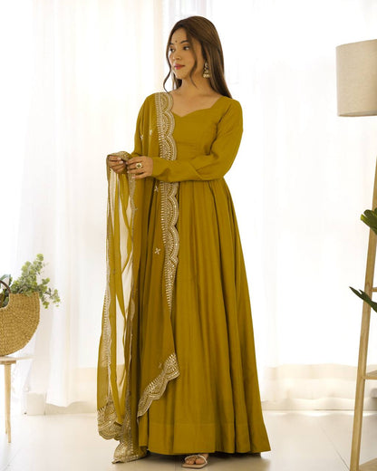Premium Roman Silk Salwar Suit Party Wear Anarkali