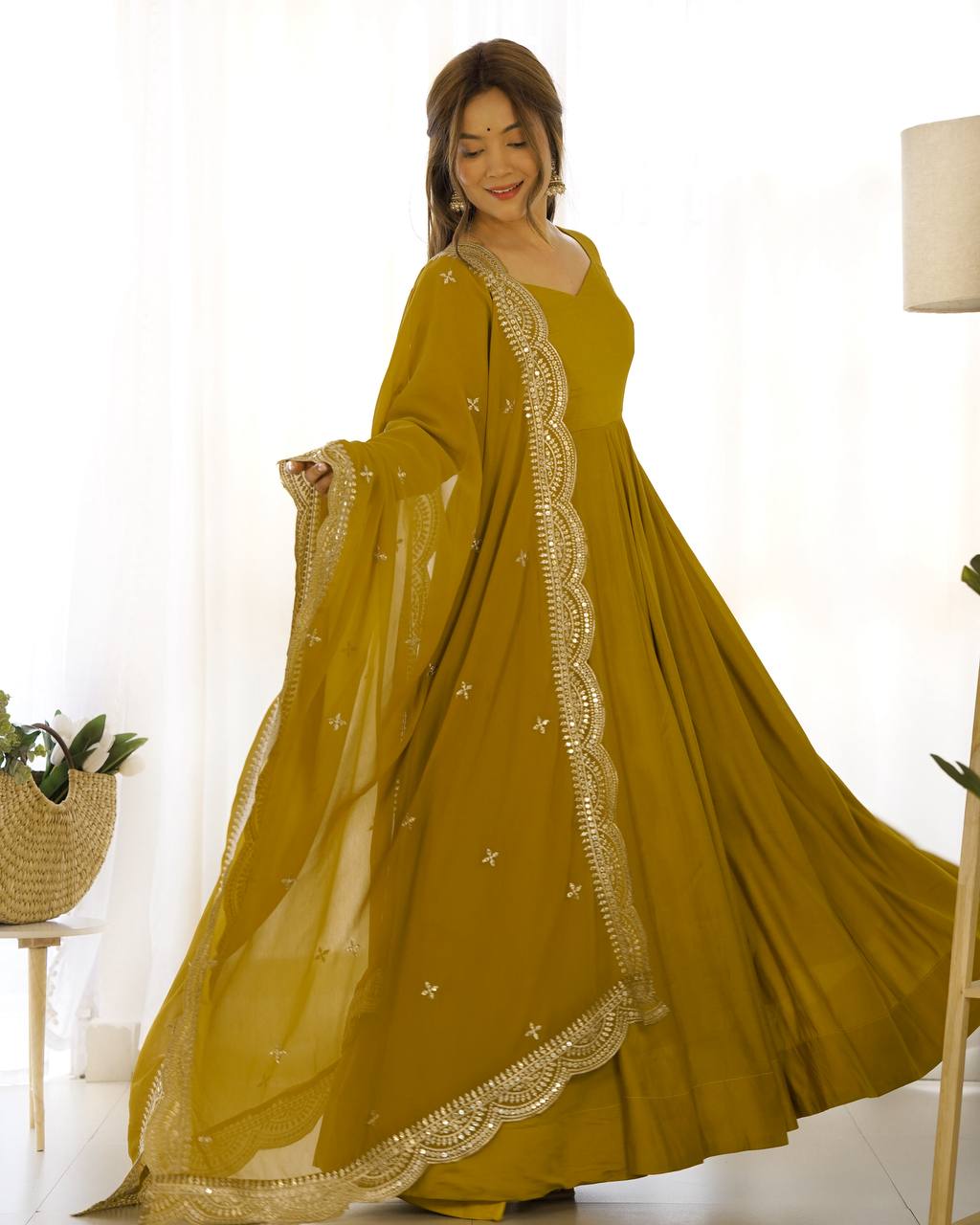 Premium Roman Silk Salwar Suit Party Wear Anarkali