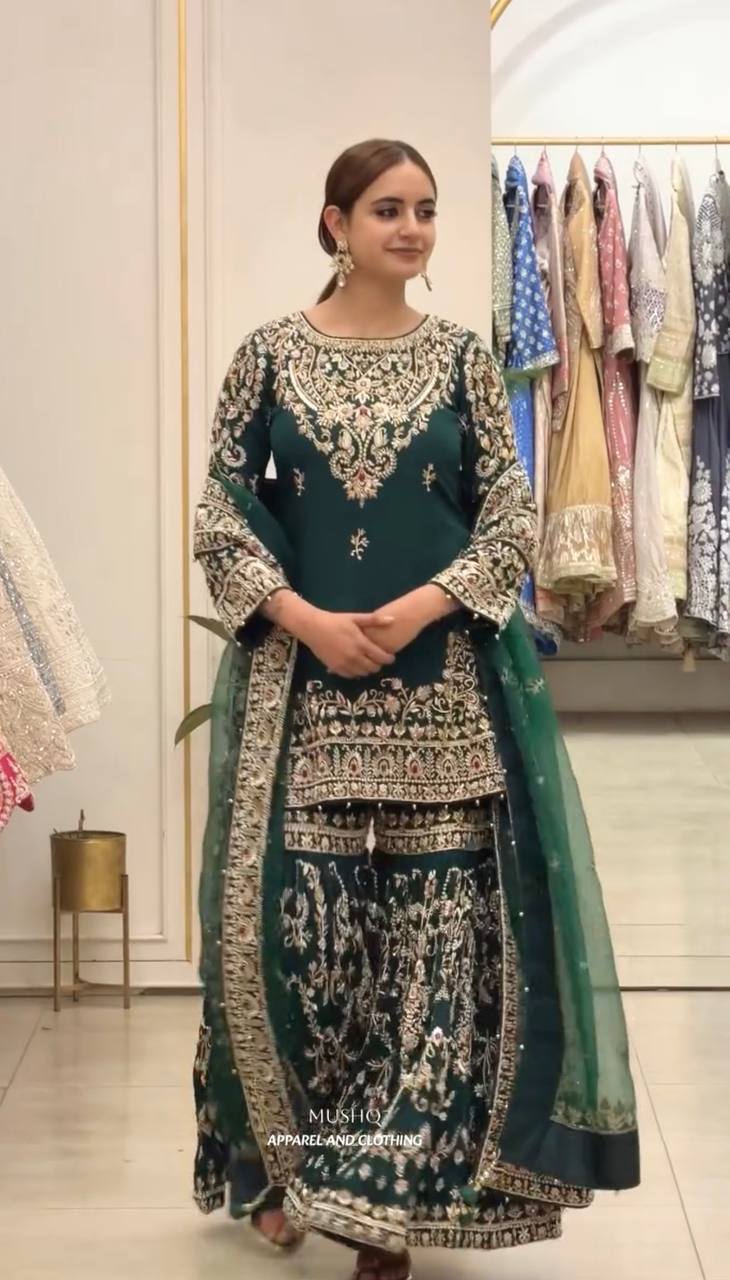 Georgette Salwar Kameez with Heavy Embroidery Work