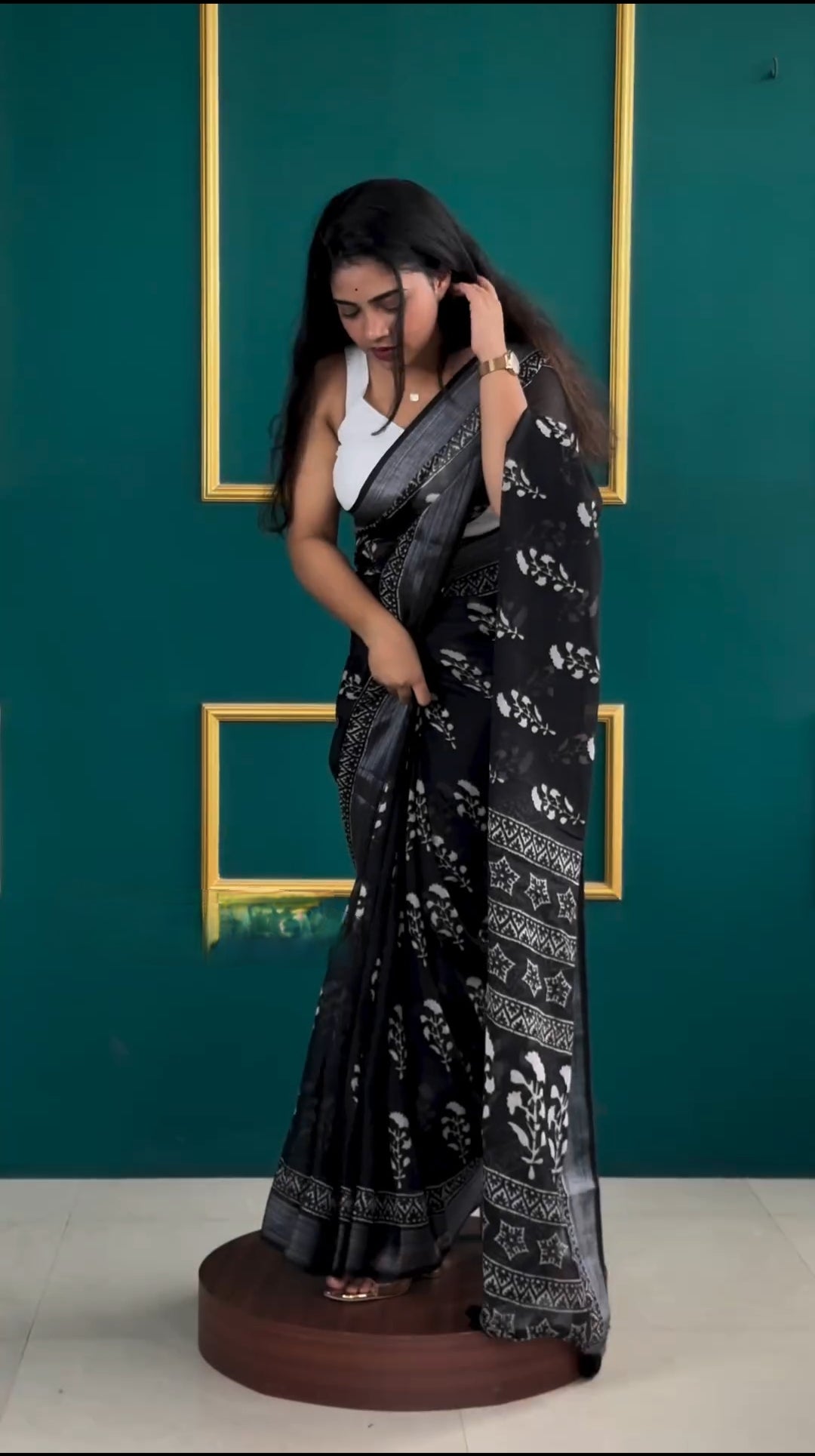 Elegant Black & White Floral Printed Linen Ready to Wear Saree