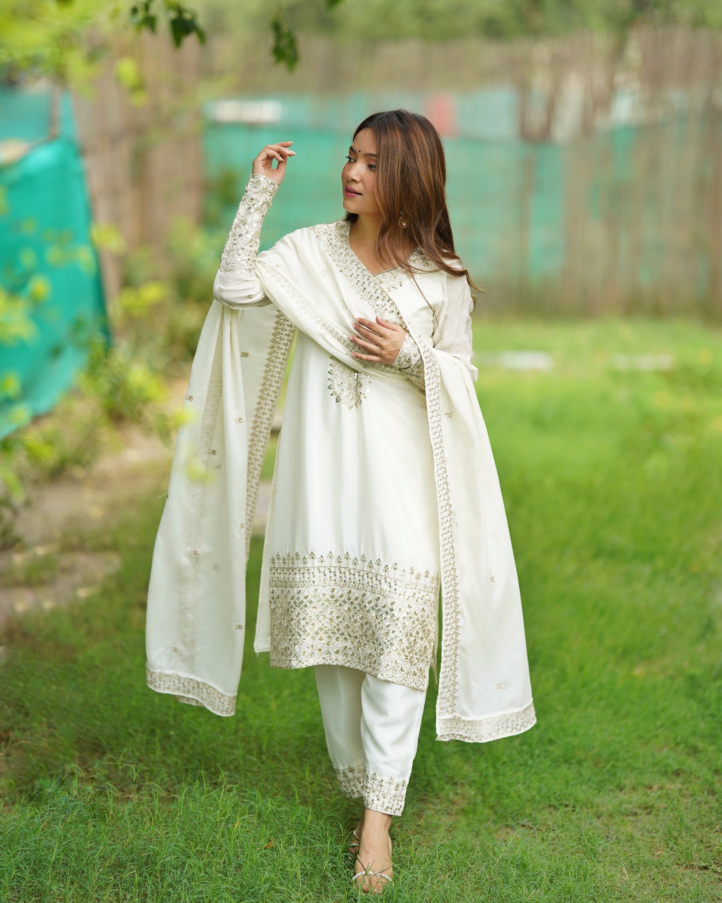 Ivory Chinon Silk Pakistani Suit Party Wear Salwar Kameez