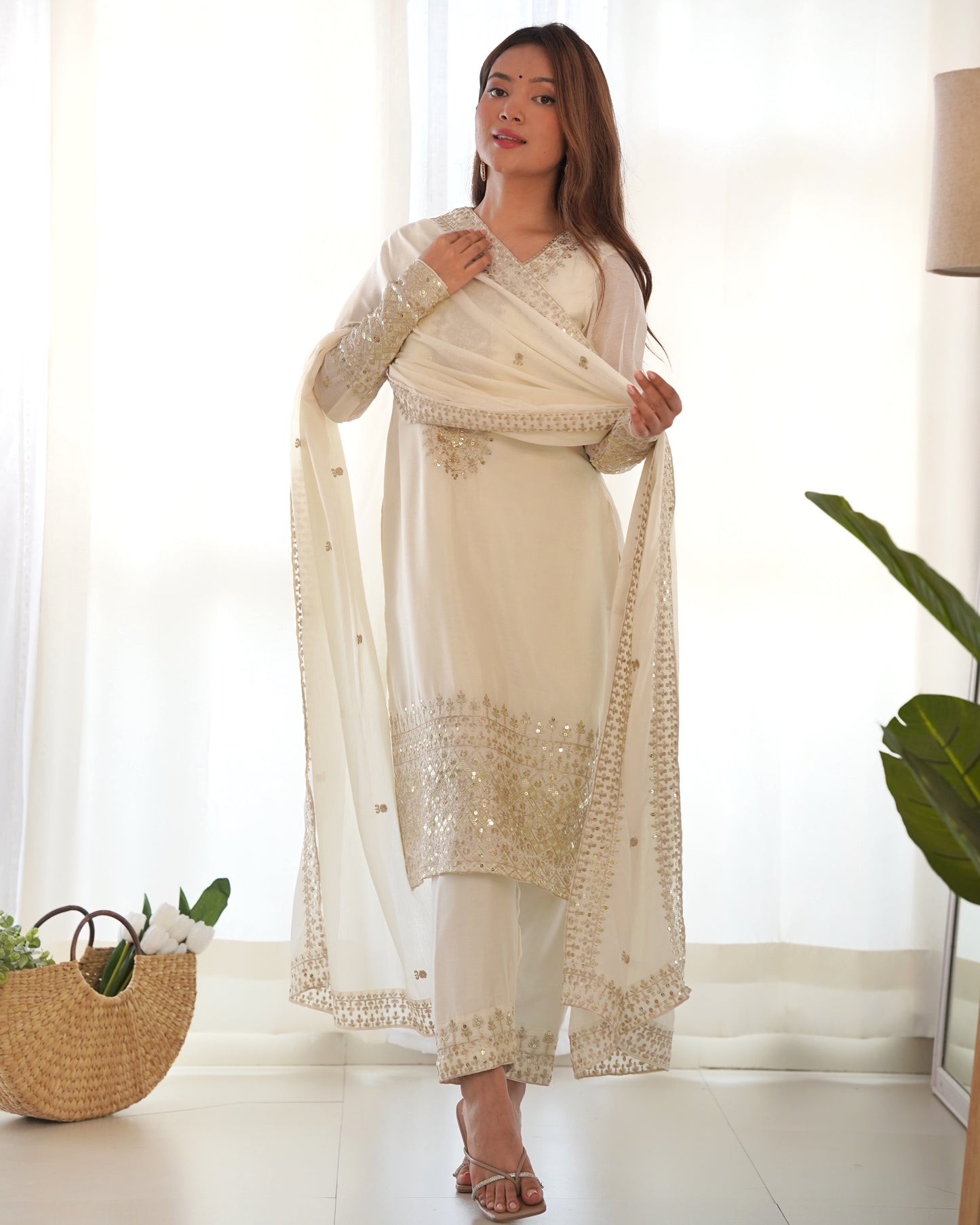 Ivory Chinon Silk Pakistani Suit Party Wear Salwar Kameez