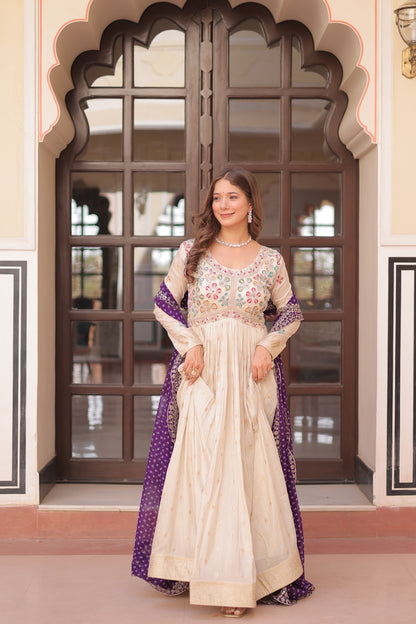 Cosmos Jequard Gown with Bandhani Embroidered Dupatta