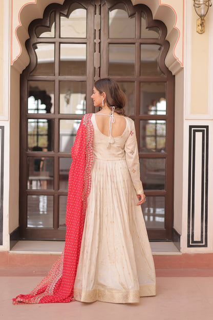 Cosmos Jequard Gown with Bandhani Embroidered Dupatta