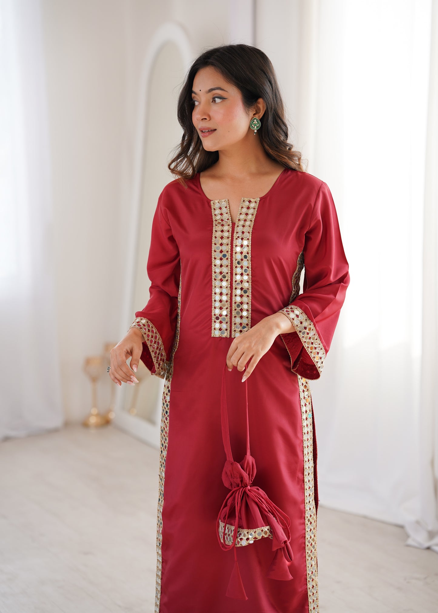 Natural Crepe Mirror Work Kurti Pant Set with Batwa
