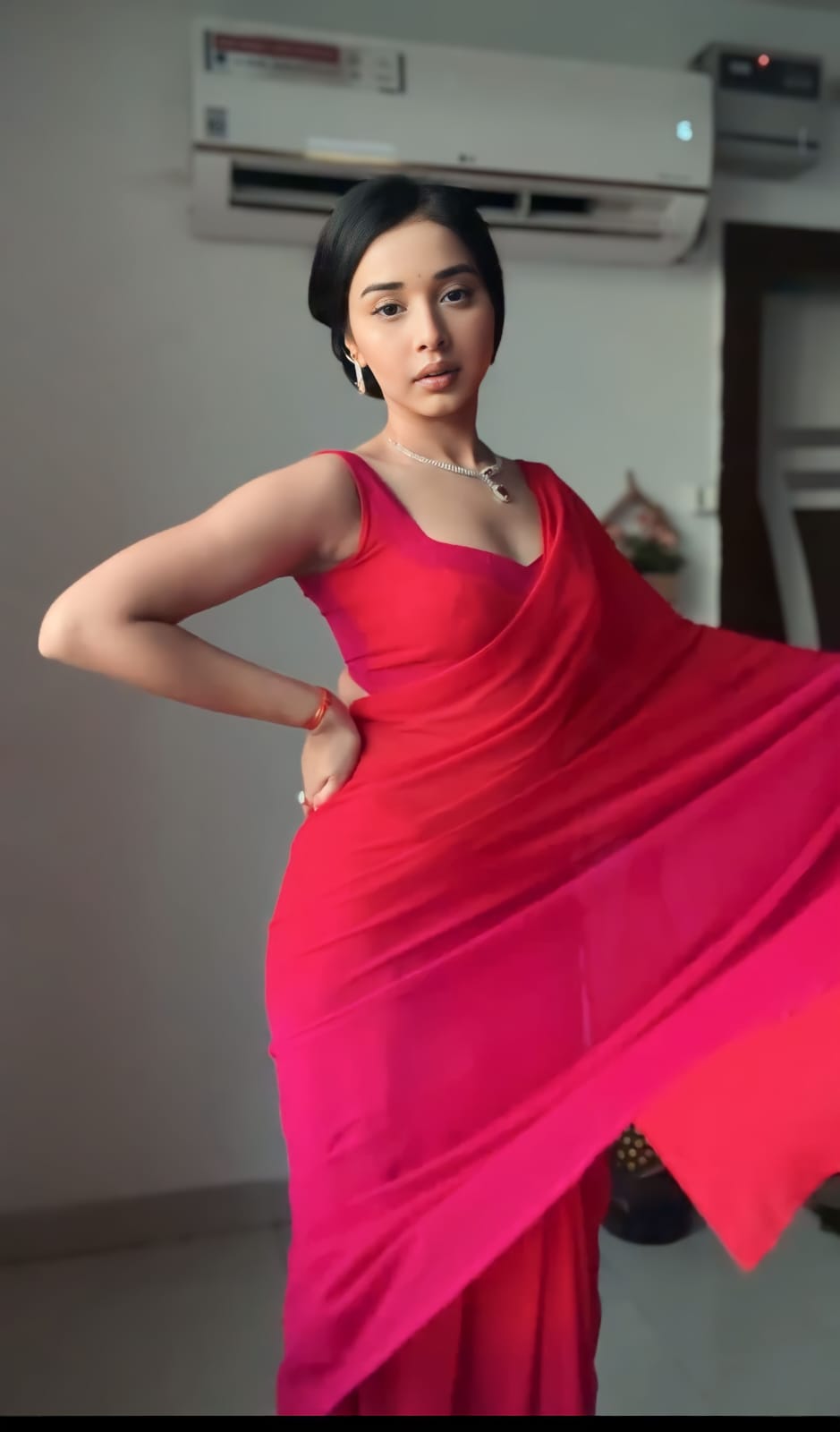 Red & Pink Ombre Georgette Ready to Wear Saree - Ethnic Fashion