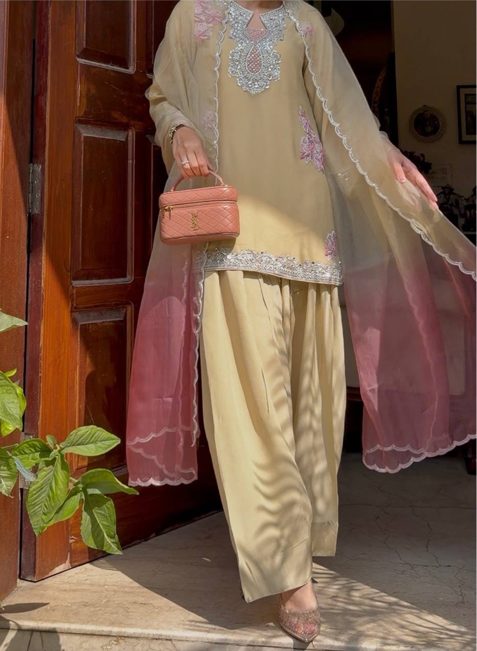 Ivory Pakistani Suit Set with Shaded Silk Dupatta
